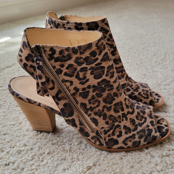 Paul Green Shoes - Paul Green Leopard Print Cayanne Peep Toe Bootie Size 6.5